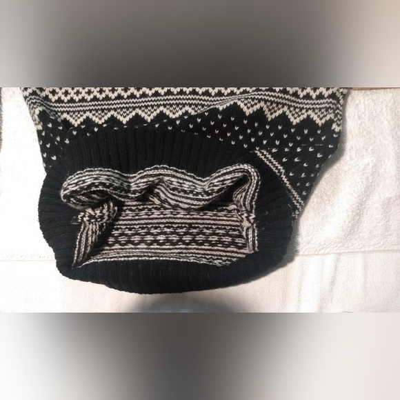 Vintage ROOTS Canada 100% Wool Snowflake Winter Christmas Knit Sweater -Mens XL - Picture 8 of 12